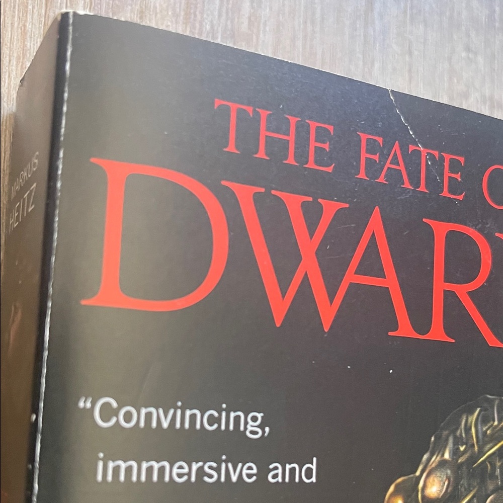 The Fate of the Dwarves by Markus Heitz - Dark Red & Black Cover - Picture 2 of 5